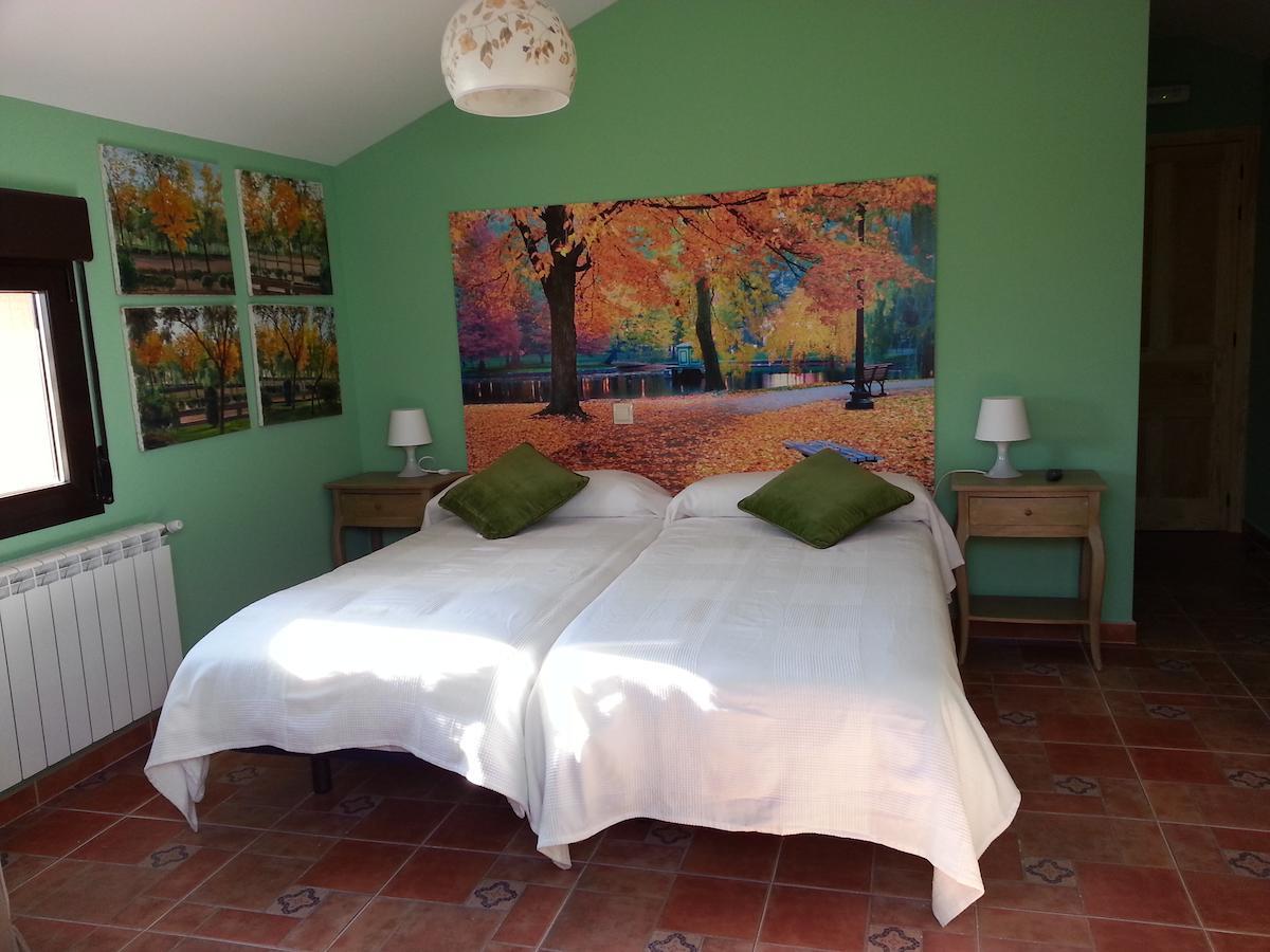 Hotel Rural La Casa Del Tio Telesforo Trescasas Extérieur photo